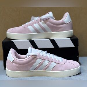Adidas Womens Vl Court 3.0 Low Top Sneakers - Clpink / Ftwwht / Owhite
Size 9